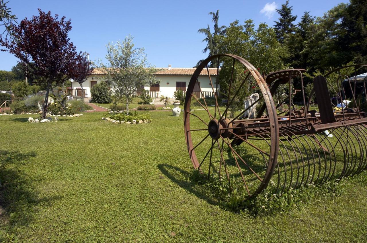 Il Covo Dei Briganti Hotel Latera Luaran gambar